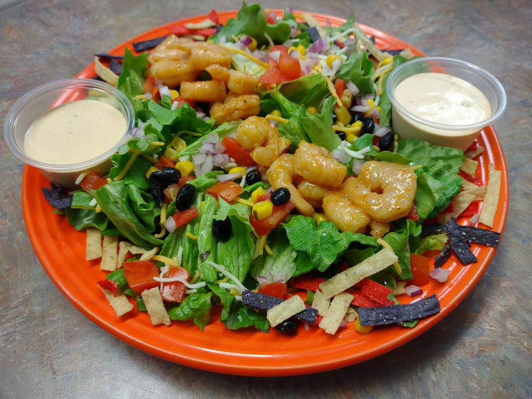 Shrimp Fajita Salad at Fine Thyme Café